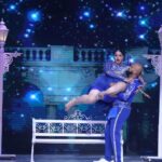 Anjali Anand Instagram - … As the competition begins, we bring you a combination of unexpected dance style with a song from a film very close to my heart. The first time I watched it, I knew I wanted to act and be like those characters not only in real life but also in film ♥️✨ The love I received for my Jhumka performance was so overwhelming and I hope you guys enjoy this one too. This week, voting begins and your votes are the only thing that will keep me in the competition. Voting commences tonight at 9:30pm and closes at 12am. To vote for me please download or update your @sonylivindia app, go to the jhalak page and click on the ‘vote now’ banner. You can vote for me 50 times from one ID. Big big LOVE ♥️✨ #JhalakDikhlaaJaa #Anjanny . . . . . . Team 🪩 Hair @pinkyroy9467 Makeup @beauty_integrated_official Costume @harshalds @shilpa.suraj.chhabra @komalsoni_ �My Asst. @nilesh_jadhav_01