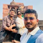 Anjana Singh Instagram - #HARHARMAHADEV🙌🏻🙌🏻 Together we shine brighter than the stars . Creating memories with my squad, one photo at a time. Bhojpur Shiva Temple