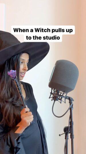 Anjulie Persaud Instagram - Wait for it… 😳 #witch #studio #producer #reels