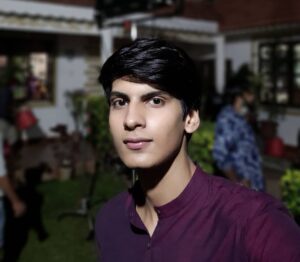 Anmol Jyotir Instagram - Night shift mood swings 😊😄... just love working at night 😇#adshoot
#amazonacademy @amazonacademyin
@ankita_bajaj_casting