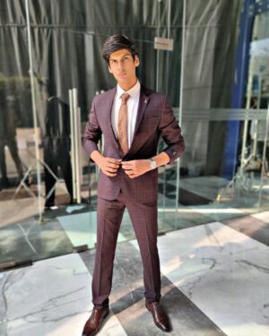 Anmol Jyotir Instagram - "Style 2021 the way you want" #livelovelaugh❤️ #playbold #adshoot #shootmodeon🎬 #mainusuitsuitkardaa😄🤙
@tinyrising_talents