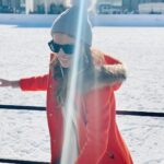 Anna Kendrick Instagram - 2021 👋🏻❄️