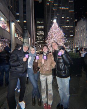 Annabelle Dexter-Jones Instagram - Happy tree from our family to yours