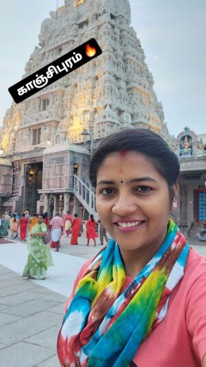 Annabharathi Berchmans Instagram - "சொர்க்கமே என்றாலும் நம்ம ஊரு, நம்ம நாடு போல வருமா ?... இதைப் பார்க்கும்போது எந்த வெளிநாடும் விசித்திரமானவை அல்ல.. சரிதானே நண்பர்களே!"
 காஞ்சிபுரம் காலை வணக்கம் 😊 🙏
#annabharathi #kanchipuram #bigboss