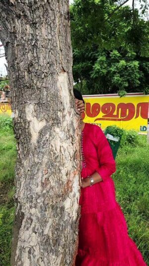 Annabharathi Berchmans Instagram - யாரோ சொன்னாங்க 😍
 beautiful outfit :@crafty_womens_designer