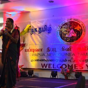 Annabharathi Berchmans Instagram - ஆஸ்திரேலியாவுக்கும் பிலிப்பைன்ஸுக்கும் இடையே உள்ள "பப்புவா நியூ கினியா" நாட்டிற்கு சென்றது மிக்க மகிழ்ச்சி. விமான நிலையத்திலேயே அவர்கள் நாட்டின் கலாச்சார வரவேற்பு நடனம்  ஆடி எங்களை வரவேற்றனர்.. மிகவும் அசத்தலாக இருந்தது. "எங்கெங்கு காணினும் நம் தமிழ் இனமடா" என்பது போல்  நம் தமிழர்கள் அங்கும் இருப்பது, அதிலும் குறிப்பாக  ஆசிரியர்களாகவும் பேராசிரியர்களாகவும் இருப்பது  மிகவும் பெருமைப்பட வைக்கிறது. பிக் பாஸ்க்கு பிறகு  நான் கலந்து கொண்ட முதல்  நிகழ்ச்சி என்பதில் எனக்கு இரட்டிப்பான மகிழ்ச்சி. பப்புவா நியூ கினியா தமிழ் சங்கத்தில் எனக்கு "நகைச்சுவை இளவரசி" என்று பட்டம் கொடுத்து சிறப்பித்தார்கள்.. அதை தங்களிடம் பகிர்ந்து கொள்வதில் மிகவும் மகிழ்ச்சி அடைகிறேன் நண்பர்களே..❤
#annabharathi #anbudanannabharathi  #bigboss #bigbossseason7 #papuanewguinea
