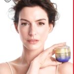 Anne Hathaway Instagram – ✨@shiseido knows potential✨
#ShiseidoSkincare #VitalPerfection #PotentialHasNoAge