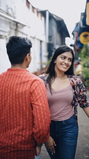 Ansha Mohan Instagram - 🙈❤️

With @ansha_mohan 

Shot by @rd_stories93 
Cuts @oxidaski._ 

#vishnuphotography📷 #rgz #rgzreels #reels #reelsinstagram #réel #reelsvideo #reel #reelkarofeelkaro #reelindia #reelitfeelit❤️❤️