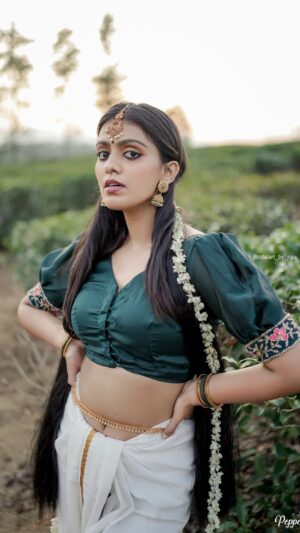 Ansha Mohan Instagram - New Gen Neeli 👀…. 
She rocks….
She parties….
She scares …
She loves and cares for who deserves…
But ultimately she is dope…

.
Camera @shalby_peppeads 
Mua @bridalart_by_riya 
.

#reels #reel #reelsinstagram #reelitfeelit #reelindia #reelvideo #reeltoreel #instagramreelsindia #instagram #instagood #feelcheyyureelcheyyu #reelcheyyufeelavvu #feelkaroreelkaro #reelkarofeelkaro #banglore #karnataka #kerala #kozhikode #lovemusicpeace