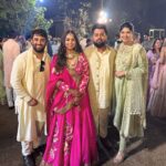 Anshula Kapoor Instagram - I love Love ❤️ 3 days of celebrating my buddyyyyy @dhanrajmadnani & my pari @karishma 🤗✨♾️ #MemsAndGems
