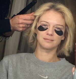 Antónia Lišková Instagram - Stasera 🤍
Su canale5 “IL PATRIARCA”
*Serena*

@fiction_mediaset 
@camfilmsrl 
@taoduefilm 
@mediasetinfinity 

#tv #series #fiction #family #serietv #noi #woman #power #lady