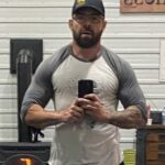 Anthony Carelli Instagram - I wasn’t kidding when I said “Operation @realbillygunn” is in effect #Lifestyle #Training #Diet #TeamRicoMontana #Wellness #Fitness #nutrition #health Woodland Beach