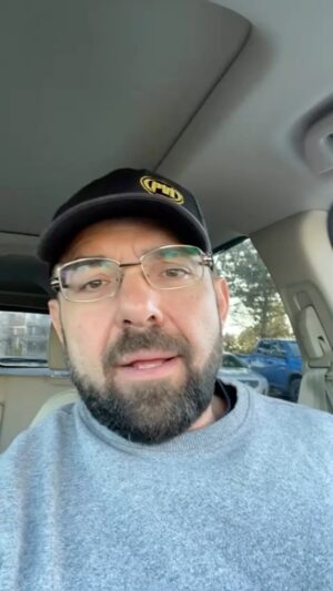 Anthony Carelli Instagram - Check out this video as Coach Anthony reveals a breathing technique that can enhance the level of oxygen in your body. #greenichenaturalhealth #healthyliving #breathingtechniques  #enhanceoxygen #coachanthony #wellnesstips