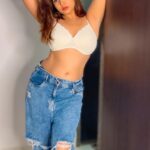 Anupama Agnihotri Instagram - Love Denim 😍 #look #looks #sections #denim #hair #natural #photo #photogram #xoxo #fyp #teamlfg #photodump #instadaily #anupmaagnihotri