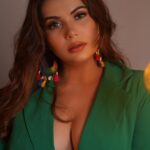 Anupama Agnihotri Instagram - ♻️ 👗 @samirafashionofficial 📸 @shotbysaurabh 💄 @sara_makemeup_academy #look #looks #sections #teamlfg #instapost #instadaily #photo #anupmaagnihotri❤️