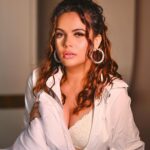 Anupama Agnihotri Instagram - Colorful lives are led by women wearing white. @fashion_btphotography @srstore09 @sara_makemeup_academy #look #looks #sections #teamlfg #colorful #lives #are #led #by #women #wearing #white #outfit #instadaily #anupmaagnihotri