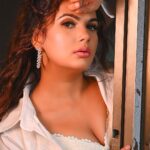 Anupama Agnihotri Instagram - Confidence Is True Beauty 📸 @fashion_btphotography Wearing @srstore09 Mua @sara_makemeup_academy #look #looks #sections #photo #photogram #lookbook #style #insta #anupmaagnihotri