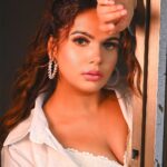 Anupama Agnihotri Instagram - Confidence Is True Beauty 📸 @fashion_btphotography Wearing @srstore09 Mua @sara_makemeup_academy #look #looks #sections #photo #photogram #lookbook #style #insta #anupmaagnihotri
