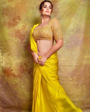 Anupama Agnihotri Instagram - Indian fashion is a complex saree of glamour, modesty and seduction.

@samirafashionofficial 
@labelheenabafna 
@shotbysaurabh 
@sara_makemeup_academy 
#look #looks #lookbook #ootd #potd #style #sections #teamlfg #instadaily #instamood #anupmaagnihotri #saree #