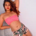 Anupama Agnihotri Instagram - Be so good they can’t ignore you #look #looks #sections #photo #photogram #photodump #fyp #teamlfg #pink #naturalhair #instadaily #anupmaagnihotri
