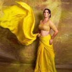 Anupama Agnihotri Instagram - Where there is a saree, there is elegance. Blouse & earrings @samirafashionofficial Saree @labelheenabafna 📸 @shotbysaurabh Mua @sara_makemeup_academy #look #looks #sections #instapost #instamood #teamlfg #photography #photoshoot #anupmaagnihotri