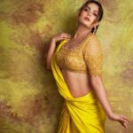 Anupama Agnihotri Instagram - Where there is a saree, there is elegance. Blouse & earrings @samirafashionofficial Saree @labelheenabafna 📸 @shotbysaurabh Mua @sara_makemeup_academy #look #looks #sections #instapost #instamood #teamlfg #photography #photoshoot #anupmaagnihotri