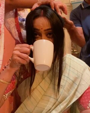 Anushka Merchande Instagram - Happy birthday to the most special one.🧿🩷
Thankyou for being a mother to me..🫰🏻🦋
I love you,
Always & Forever♾️
@shweta.tiwari