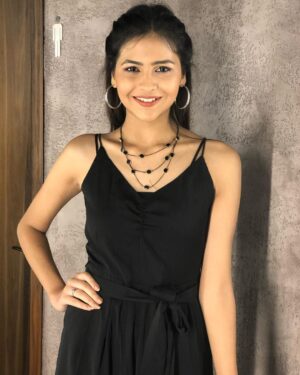 Anushka Merchande Instagram - Screening of #khudahaafizchapter2agnipariksha 🤍
Blessed to be a part of such an amazing movie! Releasing tomorrow at your nearest theatres✨

Missed @farukkabir9 sir 🤍

Thankyou @romiltejascasting @shobhagori ✨