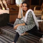 Anusree Instagram - Anu........ ❤️❤️🖤🖤💕💕 📷 @mahesh_bhai