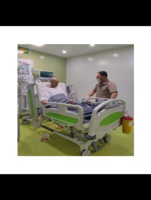 Arash Mir Ahmadi Instagram - ممنونم از کادر درمان بیمارستان بازرگانان و اورژانس و درمانگر با اخلاق و خشروی بخش تریاژ . درمانگران بخش آی سیو .. سرکار خانم عامری . آقای احدی . خانم احمدی و مهربان آقای رضا محمدی ... 
.
#امید_یعنی_خدا 
.
#آرش_میراحمدی 
.
@marjan_safabakhsh
