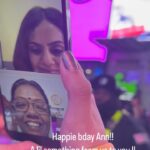 Archana Chandhoke Instagram – A little surprise for Ann’s special birthday from #TimesSquare!! 

For the first time we haven’t been with her in the last few years, but we hope we made it up to you!! 

Love you @anita_chandhoke gudiya! 

Love
Achu and Zaar