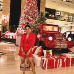 Archana Gupta Instagram - Merry Christmas with Lot of Love ❤️ . . . . . . . . . #merrychristmas #xmas #christmastree #christmastime #reddress #diva #fashionstyle #archana #love #beauty #mystyle #partytime #potd #goodvibes #byebye2023 Taj Lands End, Mumbai