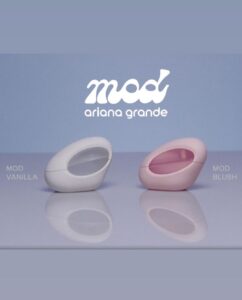 Ariana Grande Instagram - december 1 🍨♡🤍 Mod Vanilla and Mod Blush @ultabeauty 🍪🍪🍪🍪🤎🍪🧈🍪☕️🍪🍪