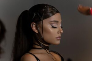 Ariana Grande Thumbnail - 5.6 Million Likes - Most Liked Instagram Photos