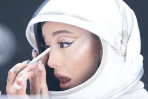 Ariana Grande Thumbnail - 5.6 Million Likes - Most Liked Instagram Photos