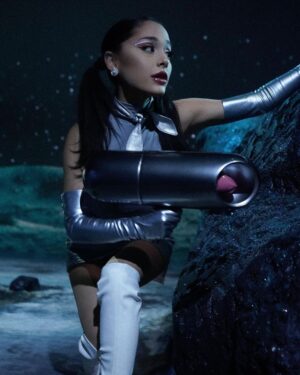 Ariana Grande Thumbnail - 5.9 Million Likes - Most Liked Instagram Photos