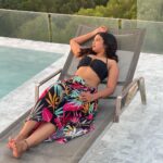 Ariyana Glory Instagram - 🌊 🌸🌈 #ariyana #ariyanaglory