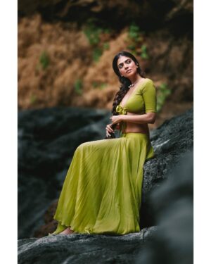 Arjun Kamath Instagram - She sought nothing as much as she sought someplace untouched, tricky to find and difficult to forget. And there, she would sit for hours, humming soft tunes and playing with the sunlight. The world would seem to stop spinning and time appeared obsolete as she ventured into a world of her own. Here, only happiness and solitude mattered. Here, she felt truly at home, comfortable in her own skin and in love with the wilderness all around her. 

Actor- @malavikamohanan_ 
Costume designed and styled by- @wardha_ahamed 
Make-up- @makeupartistkarishmabajaj 
Hair- @nishisingh_muah 
Public Relations- @theitembomb 
Accessories- @bhavyarameshjewelry 

#CapturedOnCanon with a Canon EOS 5D Mark IV 

#portrait #actress #nature #green #photography #arjunkamathphotography #mumbai #instagood #instagram #DoGreatWithCanon #MentorsInFocus #EOSMaestro #malavikamohanan #bollywood