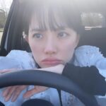 Asami Usuda Instagram - 川島小鳥さんの写真展 『たくさんの今たち』へ🐣 生命力に満ちていて、じわーっと元気が出た🙌🏻🔥わたしも、生き生きと今をたくさん生きたい！そんな気持ち🙃❤️‍🔥 富山県は桜が満開だった。どこを通っても光や景色が美しかった🤳🏻✨ #たくさんの今たち