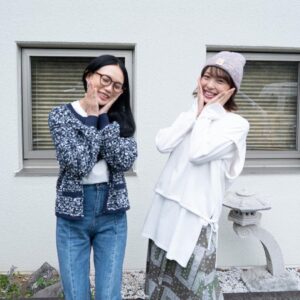 Asami Usuda Instagram - hulu『目の毒すぎる職場のふたり』♨️ 最終話(25話)まで配信されました！ 明るく、楽しく、ご機嫌な時間でした✨恋しくなった頃に、また見ようっと。 #目の毒すぎる職場のふたり
