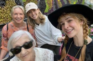 Ashleigh Cummings Instagram - Favey ladies pt 1 💖 merry international women’s day! 🧞‍♀️🦸‍♀️