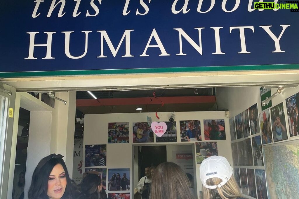 Augustus Prew Instagram - @thisisabouthumanity is an INCREDIBLE charitable organization that runs several shelters and provides food for 2500+ people seeking asylum to the US EVERYDAY. I went on my first volunteer day with @elsamariecollins and @yscalibaja back in 2018 and today got back on one of their volunteer buses to help out again with cleaning, cooking, clearing old and building new tents for families at the shelter and just generally trying to bring joy to vulnerable and resilient people in really tough situations. So many stories today of people fleeing war, sex trafficking and organised crime. Heartbreaking and terrifying, BUT the strength of the families and their hope was so inspiring. If you’d like to get involved, either by donating money, buying gifts from @thisisabouthumanity online shop or by volunteering, just hit the link in my bio, it’ll be much appreciated and @thisisabouthumanity do vital and important work. You’ll be helping SO MANY FAMILIES. Tijuana, Baja California