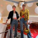 Aulia Sarah Instagram - ku kira Camila Mendes dan @bellahadid 😛🤪😎🤭 ternyata ARA dan KUMALA @pertaruhantheseries @vidiooriginals @screenplayfilms_id 💛🖤🤍🩵