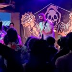 Avi Lake Instagram - Such an awesome concert & performance by @iamdesrocs @thebluestones & @firstinflightband !! Super talent people & incredible performers!! Absolutely check all of them out! 🤩🎸 The Far Out Lounge and Stage