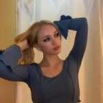 Avi Lake Instagram - Hi :)