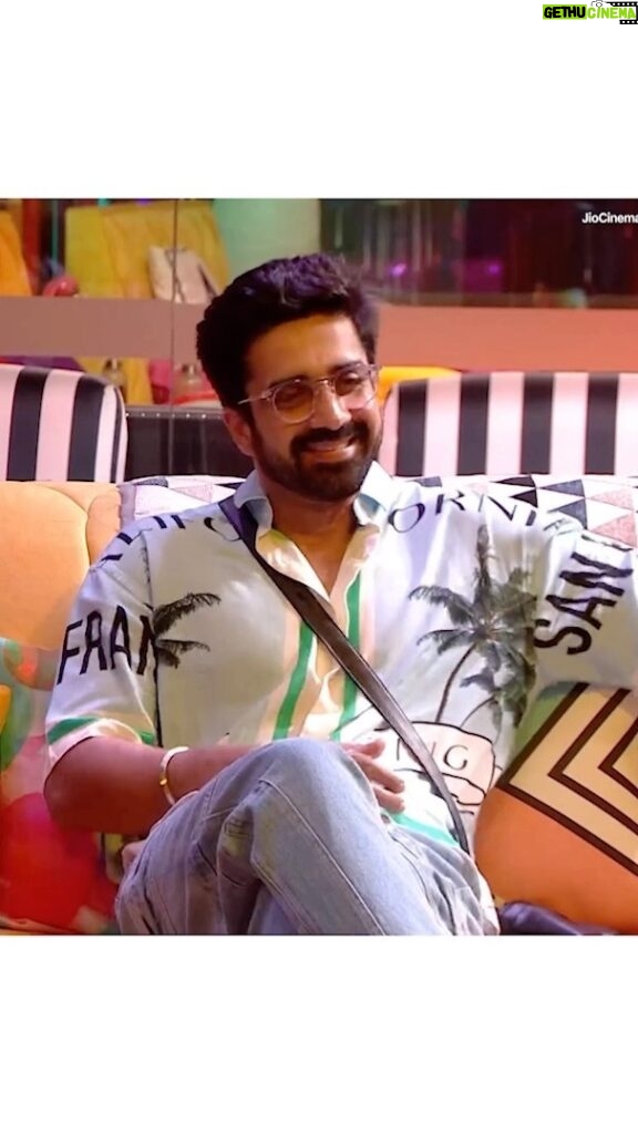 Avinash Sachdev Instagram - You may like him or hate him , but one thing is for sure that he was , he is and he will be the hero of the show 😎❤ #AvinashSachdev #AvinashVijaySachdev #AVS #Sachkadev #Avinashinbiggboss #Avinashinbbott #Biggbossott #Avinashkipaltan #lionofthejungle