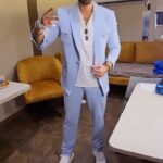 Avinash Sachdev Instagram – A short glimpse of what all went behind the perfect grand premiere look for our #herono1 😍❤️

Kaisa laga tha aapko inka ye look ? Let us know in the comments below 🤩👇🏻

#AvinashSachdev #AvinashVijaySachdev #AVS #Sachkadev #Avinashinbiggboss #Avinashinbbott #Biggbossott #Avinashkipaltan #lionofthejungle