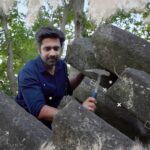 Avinash Sachdev Instagram – We witnessed an epic adventure as we explored the geological wonders of Madhya Pradesh with our awesome host Avinash Sachdev! 🚀 We are waiting for you to leave your feedback on mind-blowing landscapes, fascinating rock formations, and unforgettable experiences! #MadhyaPradeshWonders #GeologicalJourney #MPGeologicalWonders #EPICChannel #TravelWithPurpose #DiscoverMadhyaPradesh #ExploreNature @geologicalsurveyofindia @theepicon