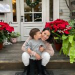 Barbara Akemi Katsuki Instagram - A little early celebration🎄🥳❣️ Sugar Pea