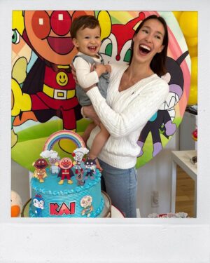 Barbara Akemi Katsuki Instagram - 🥳Vivaaaaa🎈 Arigatou Gentiiii🥹eu amei a minha festinha❣️